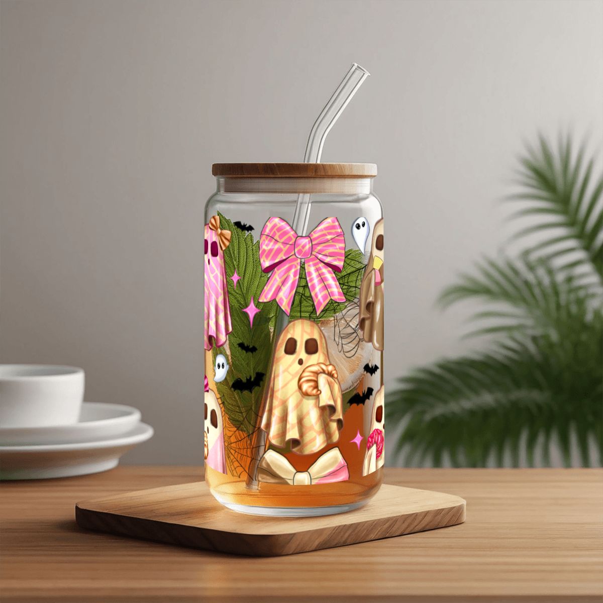 Bows, Boos & Brews 16 oz Glass Cup.
